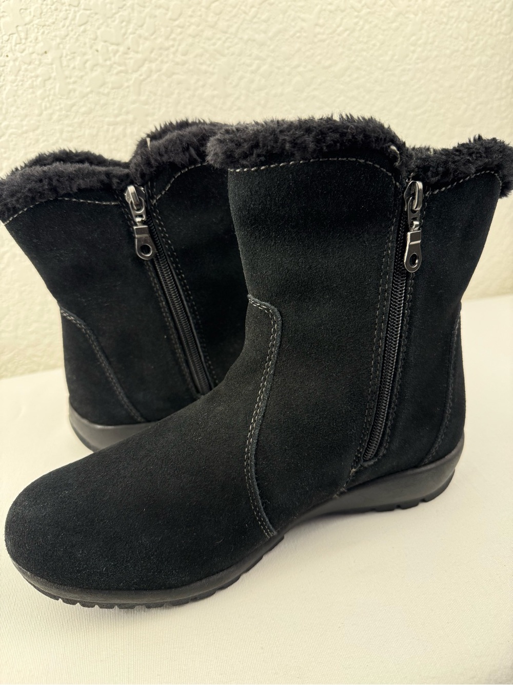 Sporto | Karmen Waterproof Black Suede Faux Fur Boots | Size 8.5 W